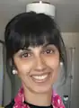 Seema Desai,医学博士,爆头。