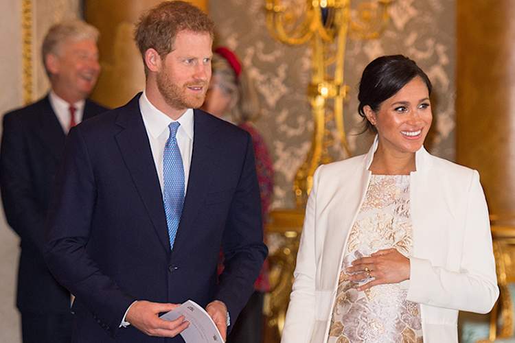 梅根,苏塞克斯公爵夫人和哈里王子,苏塞克斯公爵出席招待会,庆祝威尔士在白金汉宫王子的授五十周年的2019年3月5日在英国伦敦。