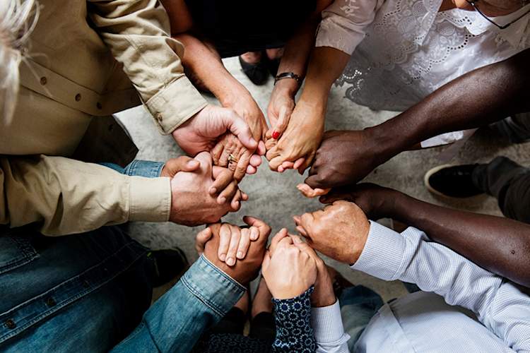 双手一圈支持链接。