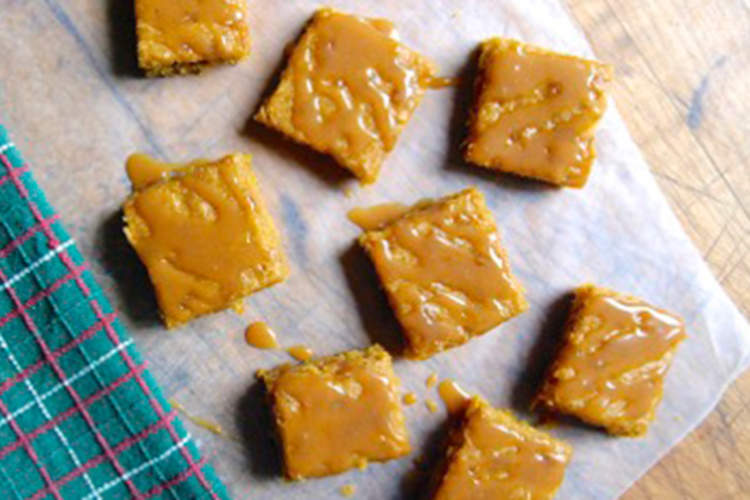 无麸质南瓜奶糖吧。