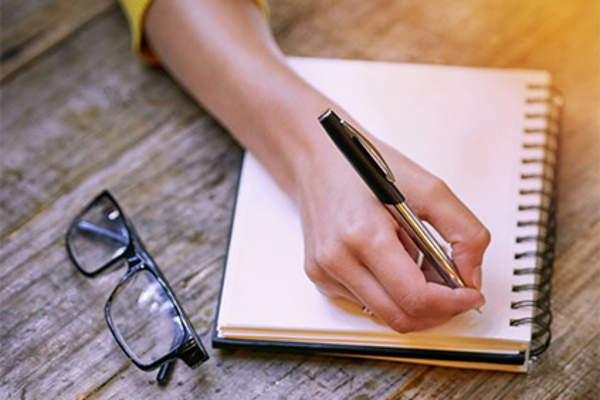 女性写作名单。