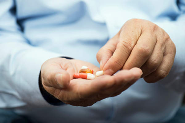 人的藏品药片。