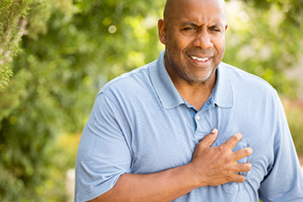 男子心脏问题。