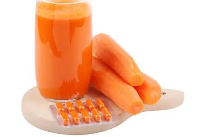 β胡萝卜素补充剂，胡萝卜和胡萝卜汁。