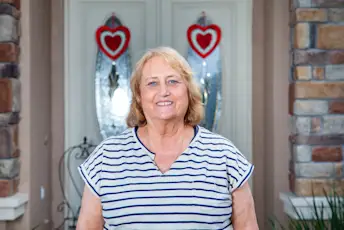 Joyce Crumrine Debow