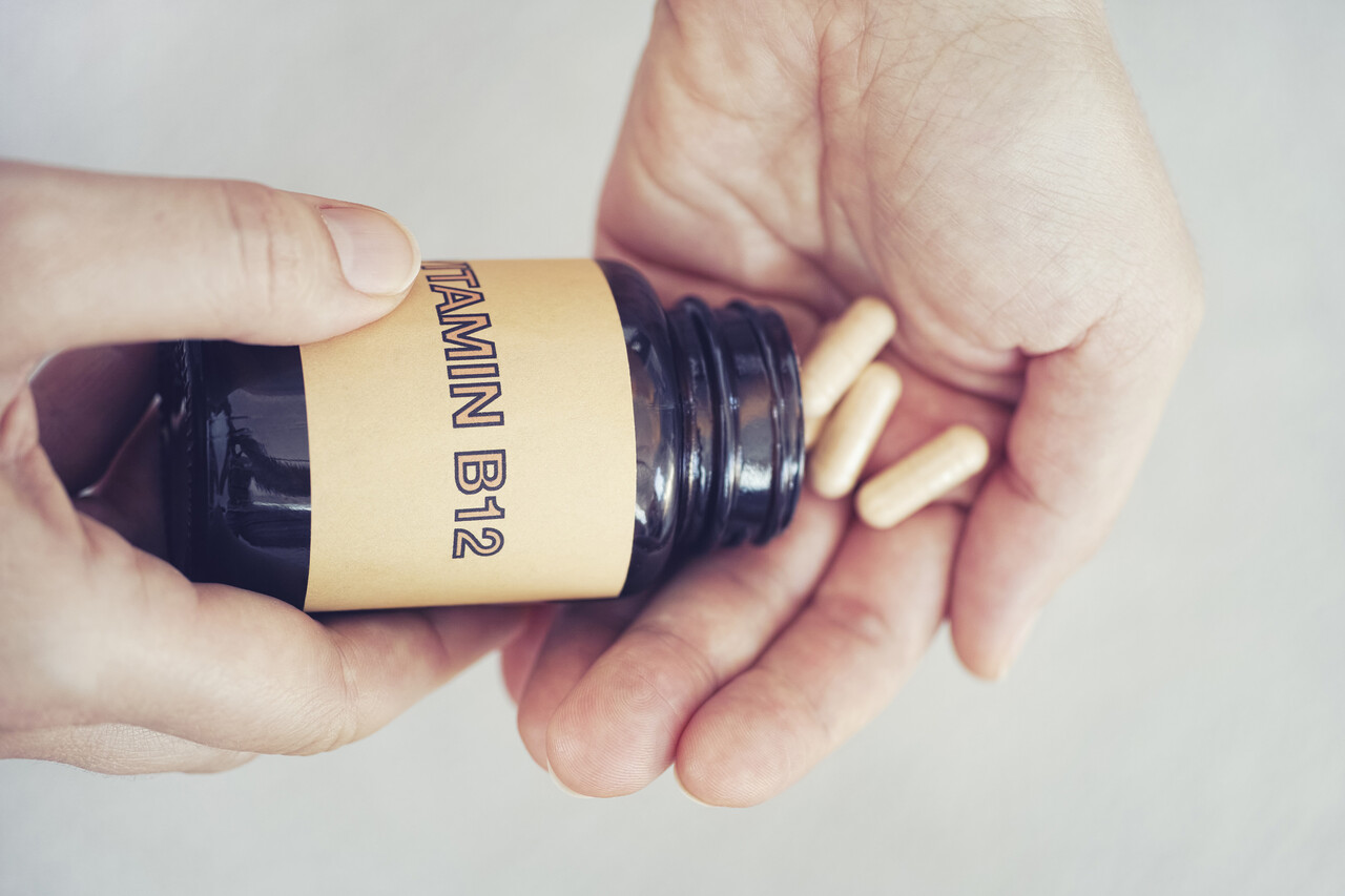 How to Determine if You Have a B12 Deficiency or Multiple Sclerosis
