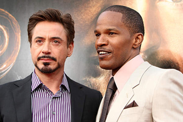 演员小罗伯特·唐尼和演员杰米·福克斯到达梦工厂电影独奏者'在派拉蒙影城剧院举行首映礼。