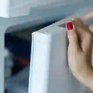 hand opening refrigerator