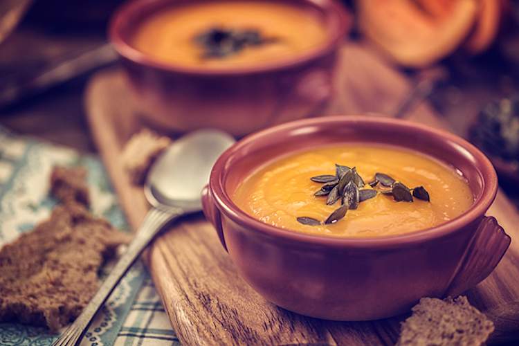 一碗南瓜汤。