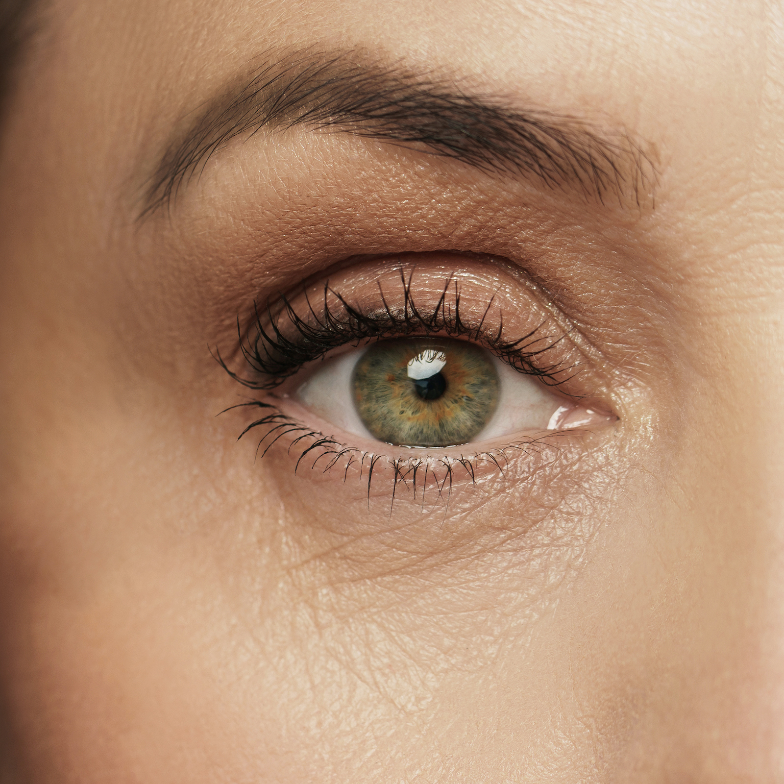 成熟的眼睛特写