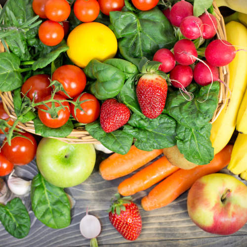 健康的水果和蔬菜是地中海饮食的一部分。