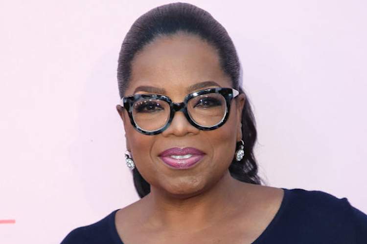 女主角奥普拉出席OWN的“爱芸,”在NeueHouse好莱坞2018年6月11日在美国加利福尼亚州洛杉矶的首映。