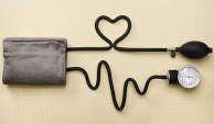 用血压计测量的心脏和心跳。