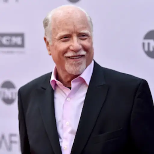 Actor Richard Dreyfuss到达美国电影学院的第44届生活成就奖颁奖典礼向John Williams致敬。