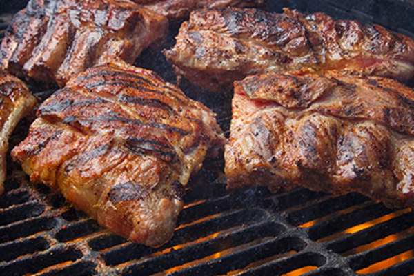 上烧烤图像烤肉。