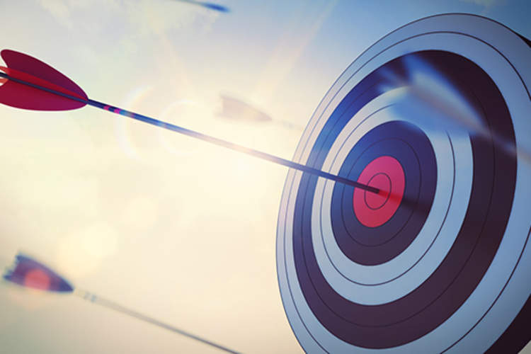 靶心目标带箭头。