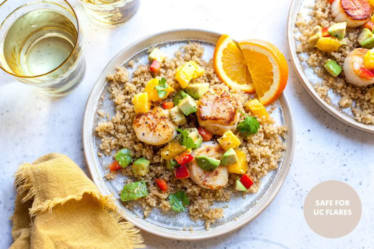 烤扇贝,鳄梨,柑橘莎莎