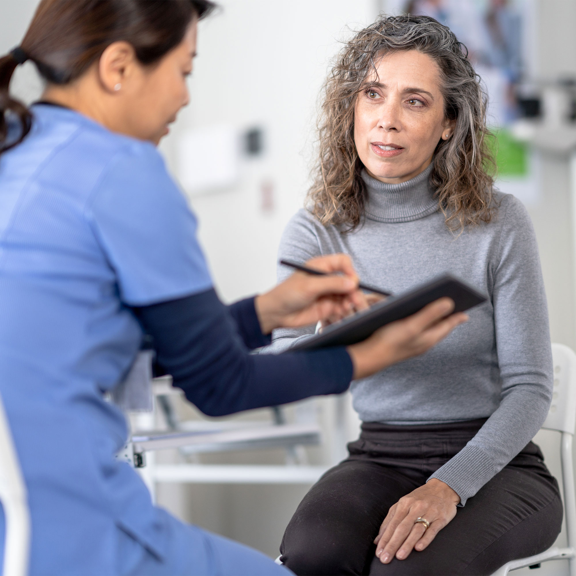 一名妇女向她的医生咨询