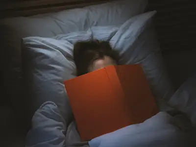 阅读时睡着了