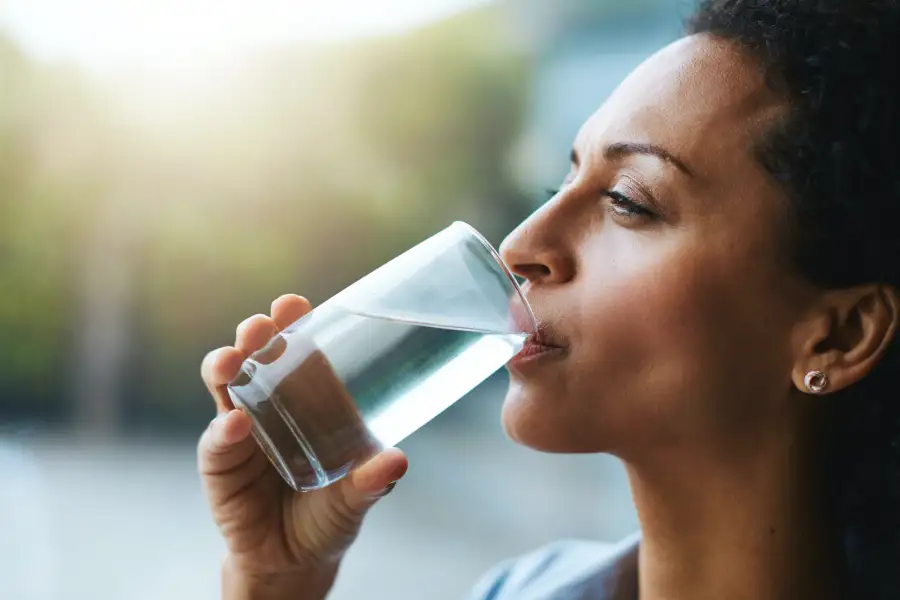 The Secret Trick To Drinking 8 Cups Of Water A Day!
