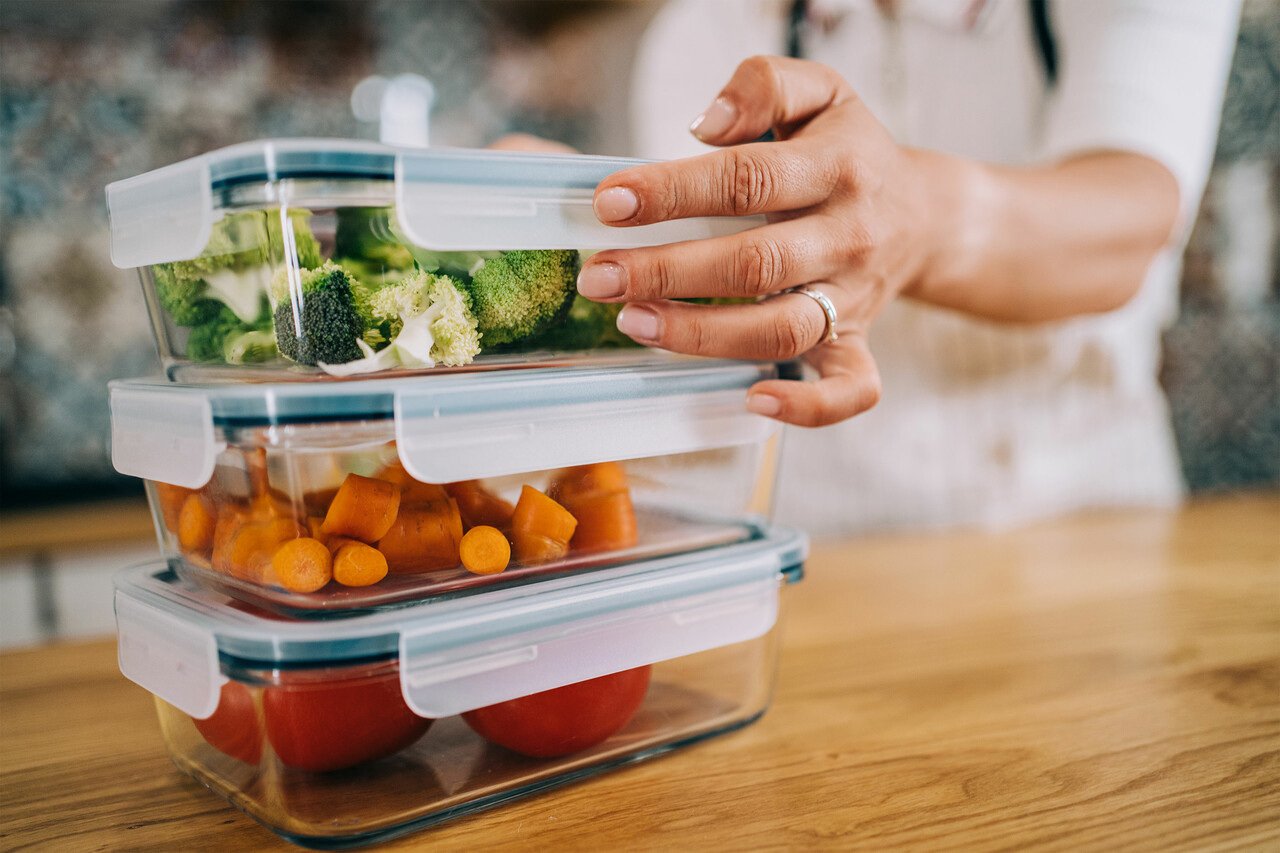 New study says that it's safe to skip the spoon and let babies feed  themselves - Harvard Health