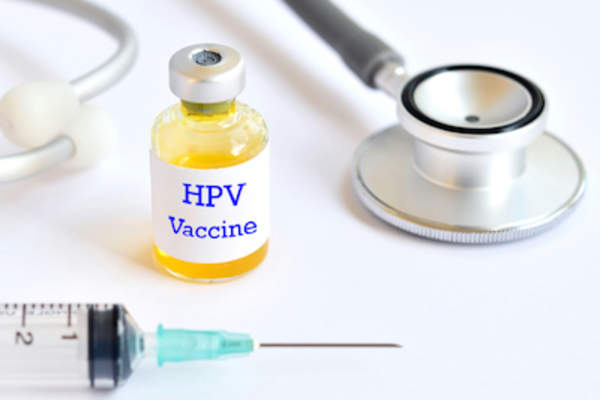 人乳头状瘤病毒疫苗瓶。