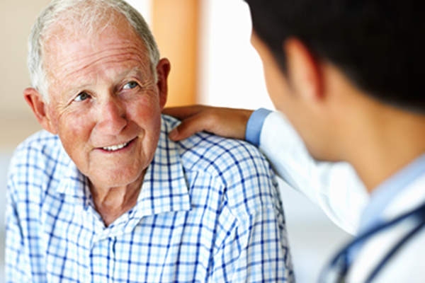 医生和高级病人。