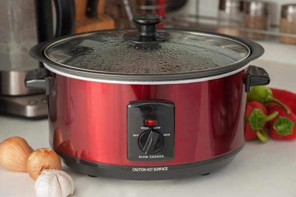 制作crockpot餐。