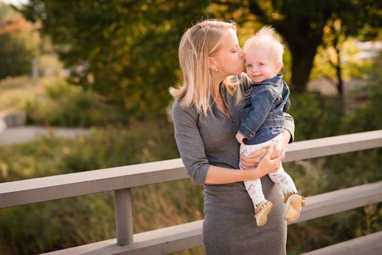 苏西列美尔和她的孩子