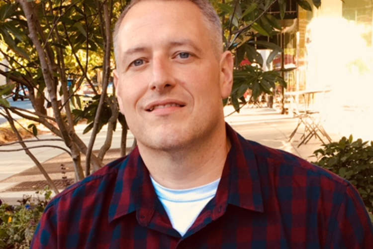 餐馆老板约翰·菲尔丁