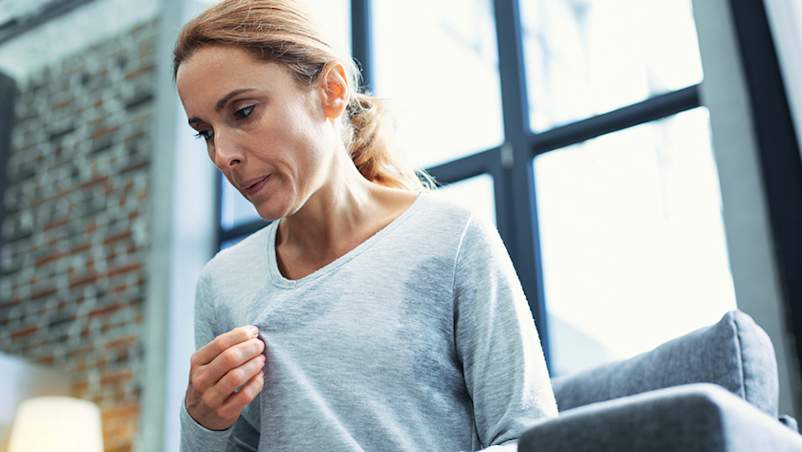 有潮热症状的成熟女性