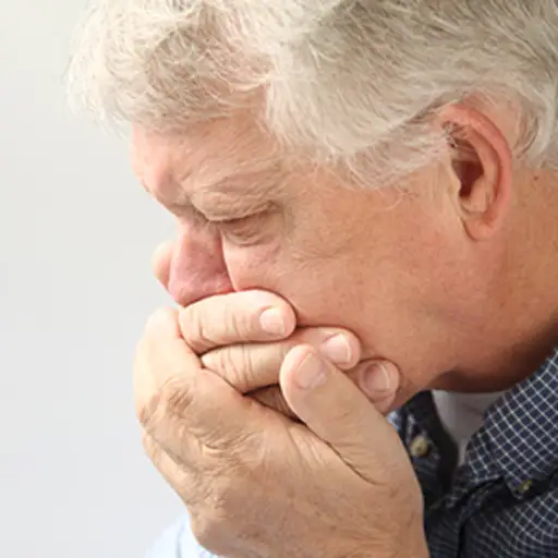 体验恶心的老人。