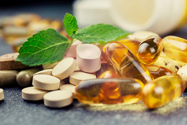 维生素和补充。