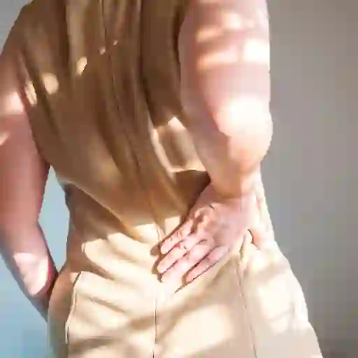 背部疼痛