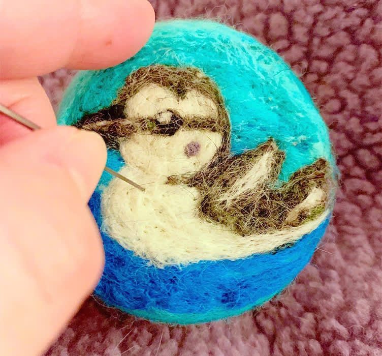 希瑟做毛毡肥皂。