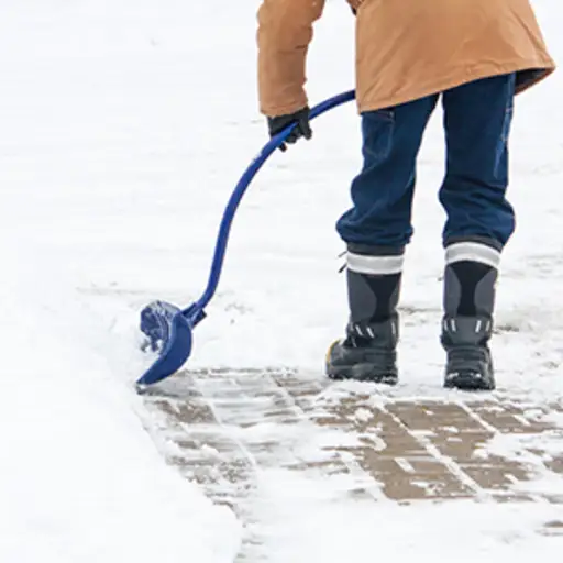 冬天的雪铲