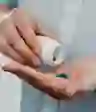 服用药丸
