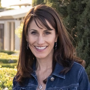 艾米·帕图雷尔，理学硕士，公共卫生硕士