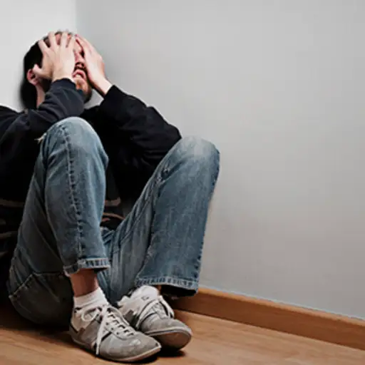 失意的人在角落里