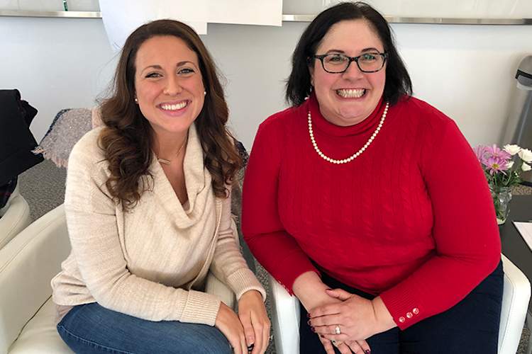 朱莉Cerrone Croner银屑病关节炎患者的倡导者洛瑞 - 安霍尔布鲁克。