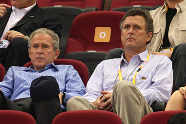 马文·p·布什和乔治·w·布什。