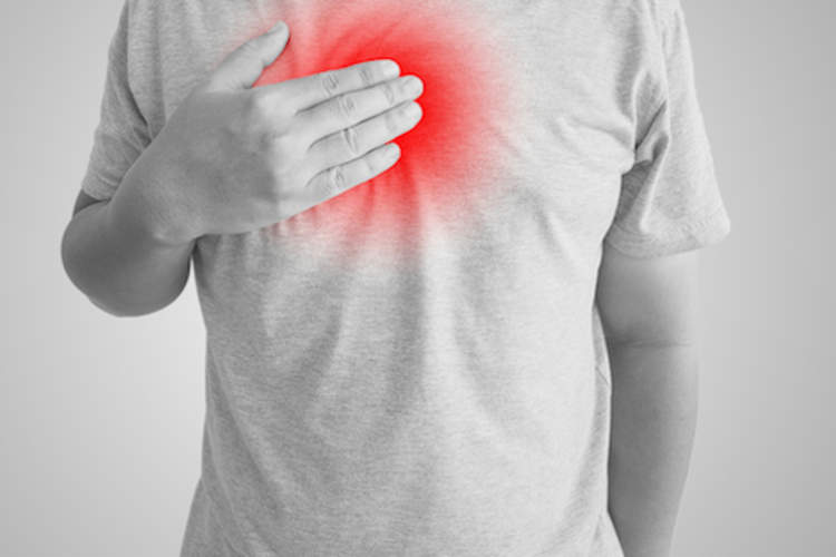 男子突出胃酸回流