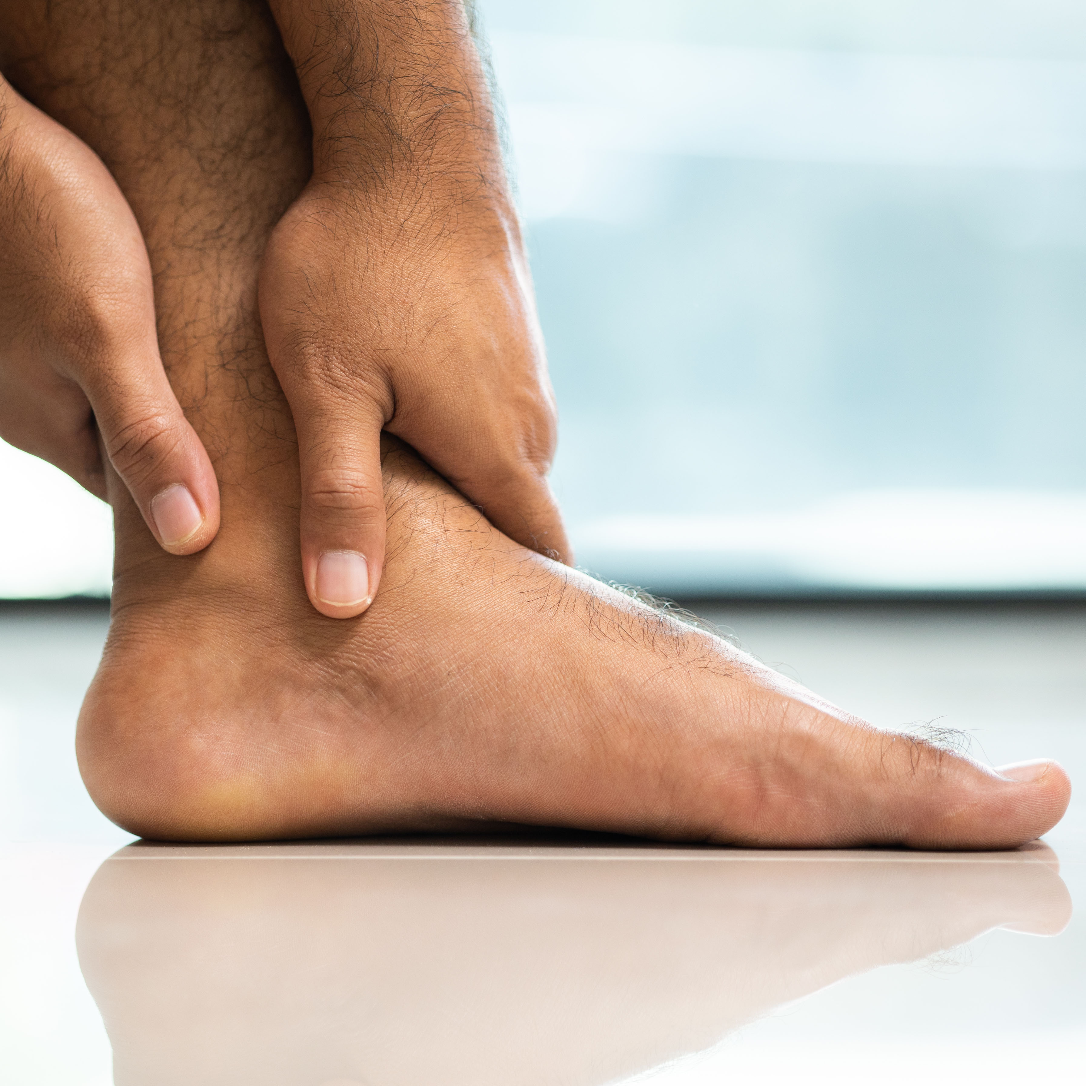 心力衰竭引起的足部水肿