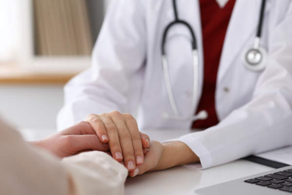 关注病人被肿瘤学家放心。