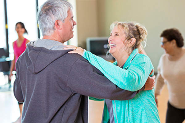 舞蹈班的高年级学生。