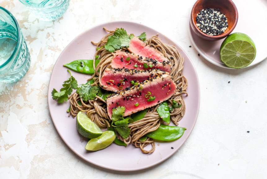 Sesame-Seared Tuna Steaks With Soba Noodles