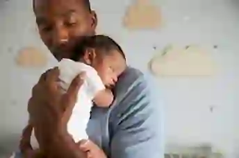 新生的婴儿