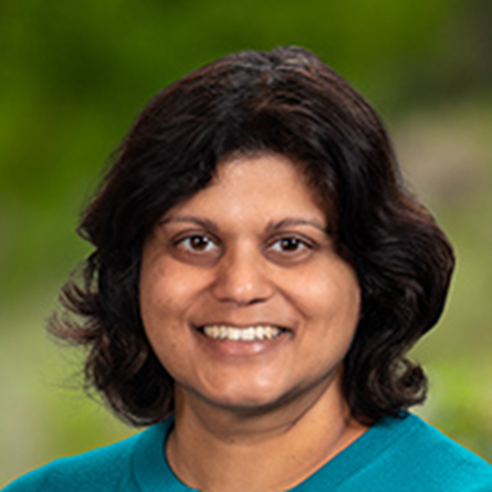 乌玛·钱德瓦卡（Uma Chandavarkar），医学博士