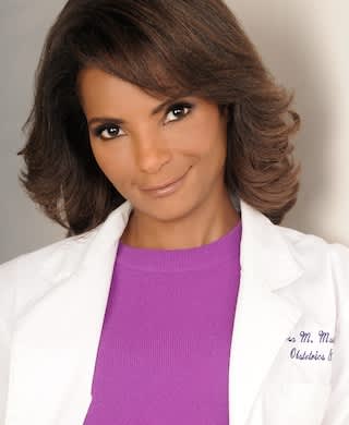 Dr Lisa 320x390 copy