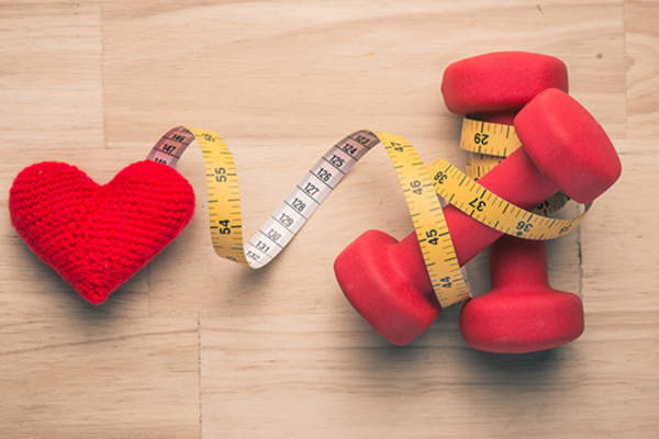 哑铃用胶带测量图像